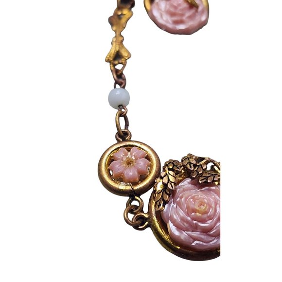 Antique Unusual Carved Glass/Stone Flower Bracelet Set w/ Brass Detailing A2974 - Picture 4 of 5